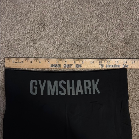 Gymshark Jet Black Active Leggings. Like new. Size Large. - Picture 5 of 5